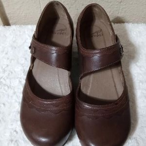 Dansko womens shoes